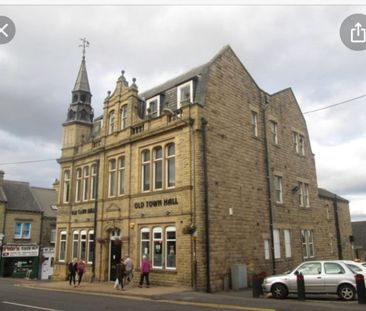 2 bed Flat - To Let - Photo 6
