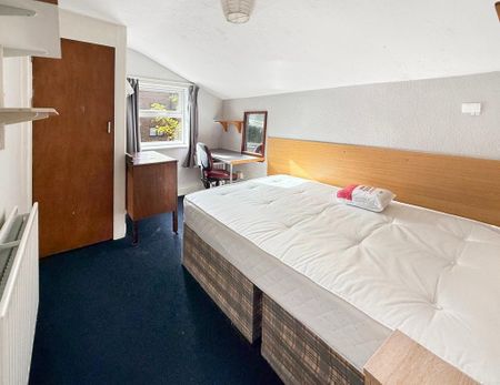 1 bedroom in a house share to rent - Photo 5