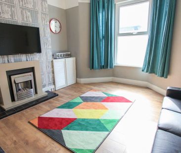 5 bedroom terraced house to rent - Photo 6