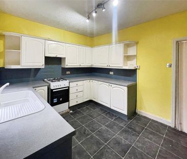 3 bedroom terraced house to rent - Photo 4