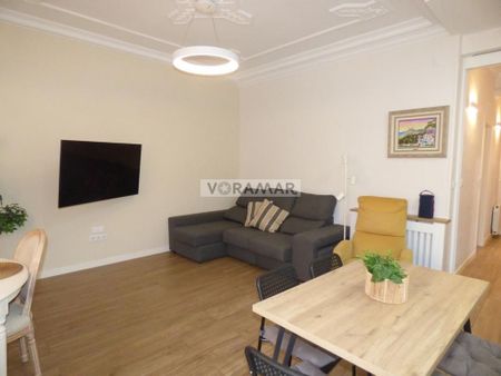 4 bedroom luxury Flat for rent in Valencia - Photo 5