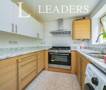 Aviation Avenue, Hatfield, Hertfordshire, AL10 - Photo 3