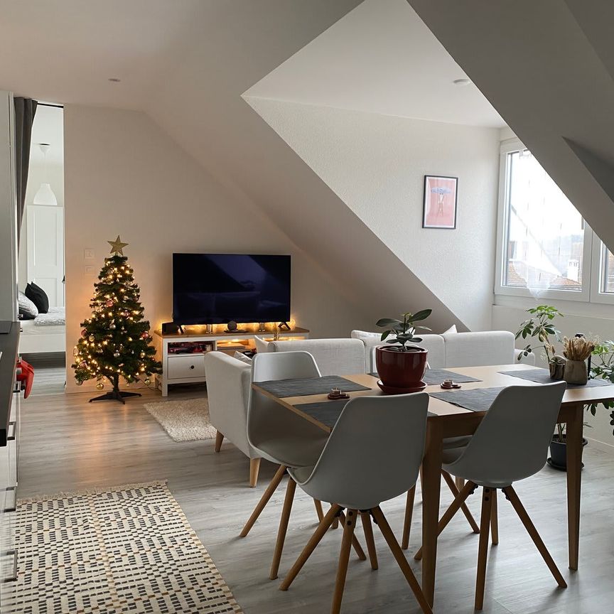 2.5 Zimmer, 2. Stock - Photo 1