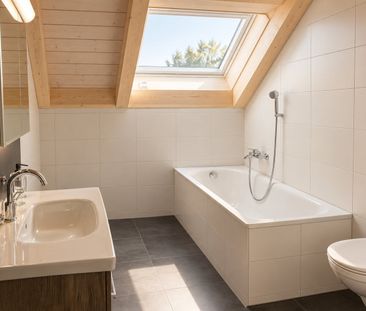 Wohnen mit Weitblick – 4.5-Zimmer-Dachwohnung mit Galerie - Photo 4