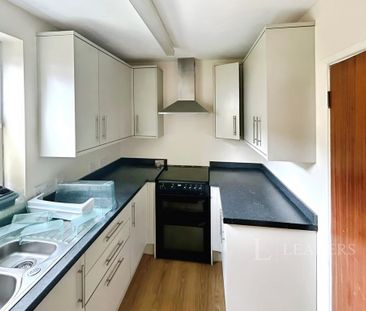 3 bedroom apartment to rent - Photo 1