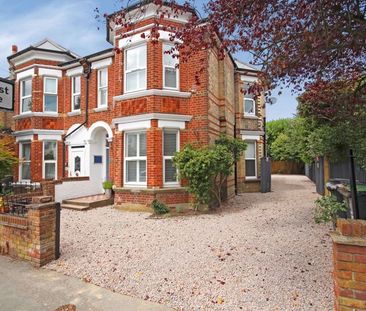 Charminster Road, Bournemouth - Photo 3