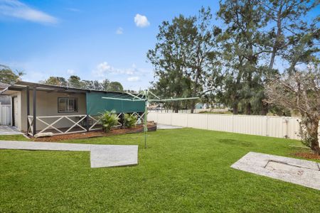 Immaculate family home - Photo 4