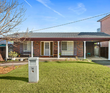 14 Bruce Avenue, Mount Warrigal NSW 2528 - House For Rent | Domain - Photo 3