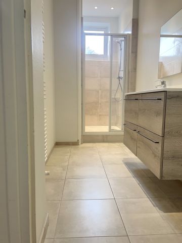 Location Appartement 2 pièces 85m² DIJON 21000 - Photo 5