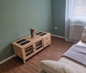 Room in a Shared Flat, West Pilton Grove, EH4 - Photo 1