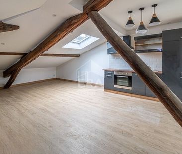Magnifique appartement sous les combles, refait à neuf - 41m2 - Tarare - Photo 2
