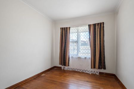 Freshly Updated 3-Bedroom Home in a Great Location - Photo 5