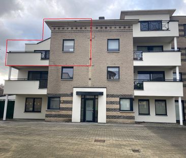 Ruim appartement met 2 terrassen, garage en 2 slaapkamers in Hassel... - Photo 2