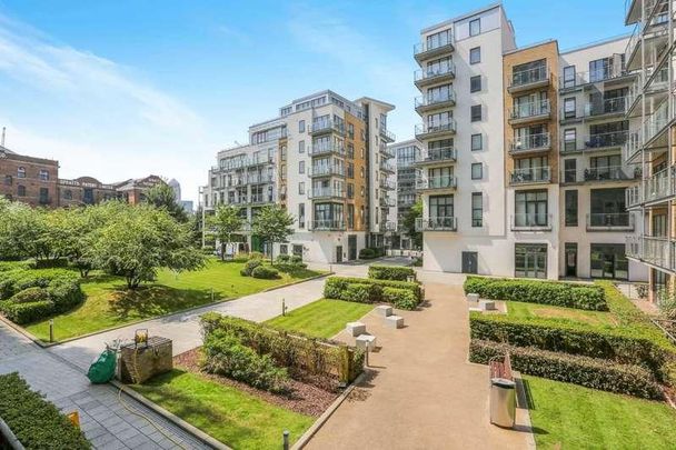 Seven Sea Gardens, Bow, E3 - Photo 1