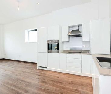 Stanley Kubrick Road, Denham, UB9 - Photo 6