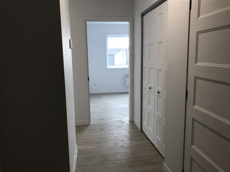 Beau 4 1/2 (Août) situé au 886-202 rue Lamarche, Sherbrooke, J1H 0M9 - Photo 4