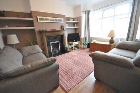 Boulton Avenue - Photo 2