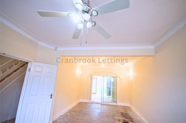 3 bedroom terraced house to rent - Photo 1