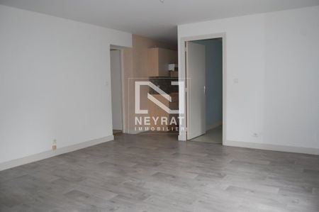 Location Appartement 3 pièces 64m² SENNECEY LE GRAND 71240 - Photo 3