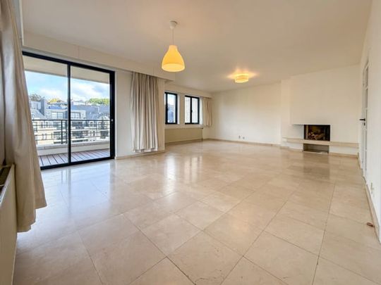 Appartement te huur - Photo 1