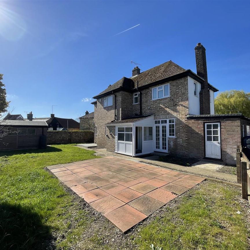 Carter Street, Fordham - Photo 1