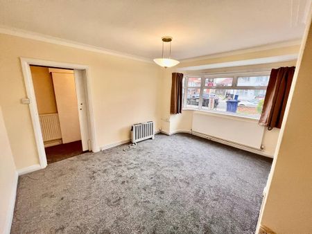 2 bedroom maisonette to rent - Photo 2