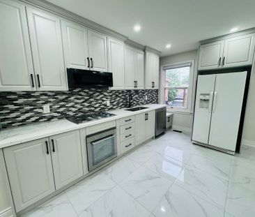 For Lease - 196 Caledonia Road Unit# Main Flr, Toronto, Ontario - Photo 1