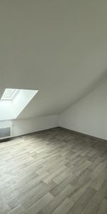 Location Appartement 3 pièces 48m² AVESNES SUR HELPE 59440 - Photo 4