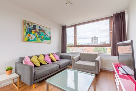 3 Bed Flat, Stourhead House, SW1V - Photo 2