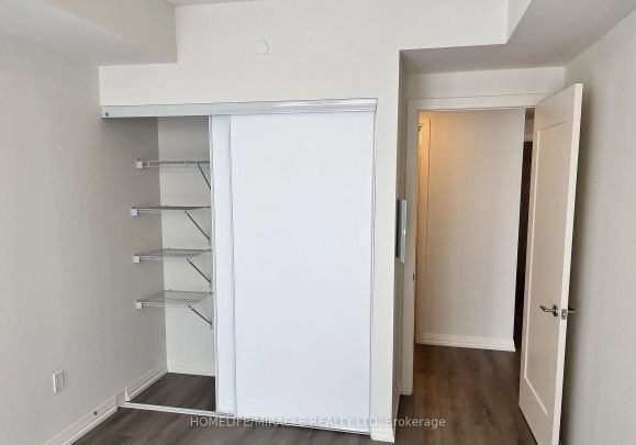 27 Korda Gate #1407 - Photo 1