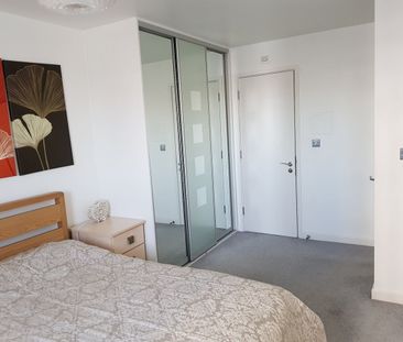 Room in a Shared Flat, Tequila Wharf, E14 - Photo 6