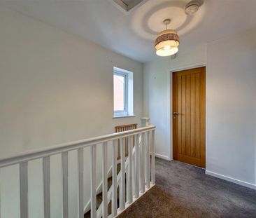 3 bedroom House To Let - Photo 6