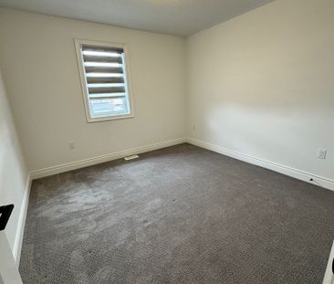 For Lease - 1509 Honey Locust Place, Pickering, Ontario - Photo 4