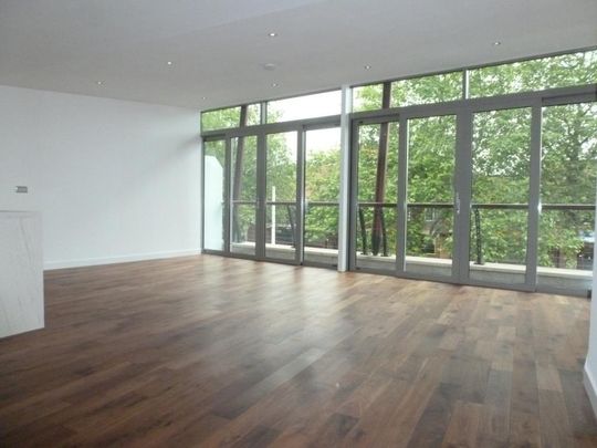 Waterside North, Lincoln - Photo 1