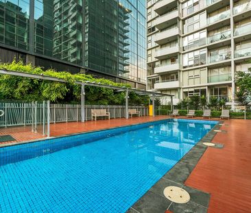 812/8 Mccrae Street, Docklands VIC 3008 - Photo 2