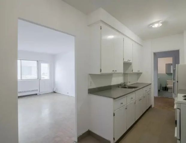 809 Bloomfield Avenue | 809 Bloomfield Avenue, Montreal - Photo 1
