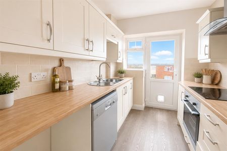 Goring Road, Goring, Worthing - Photo 4