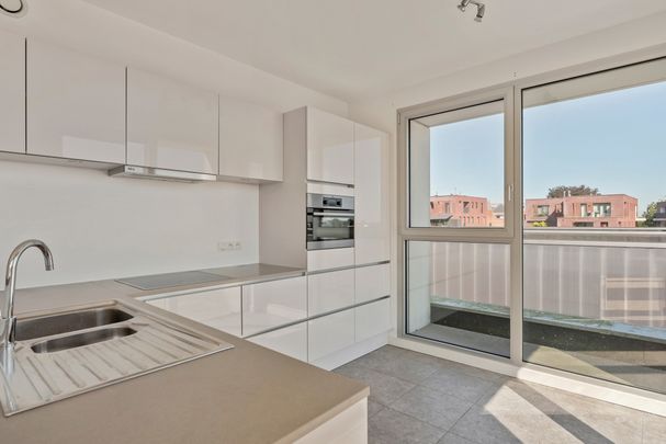 Luxe appartement met 3 slaapkamers in Turnova - Photo 1