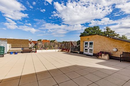 Marriotts Walk, Witney - Photo 2