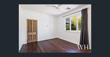 230b Forrest Street, Palmyra, WA 6157 - Photo 4