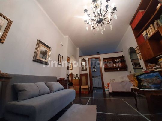 Trilocale viale Teano 28, Quarto, Genova - Photo 1