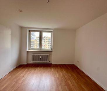 Moderne 3-Zimmer-Wohnung mit Balkon in Nürnberg - Photo 5