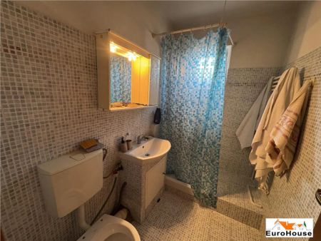 Apartament cu 3 camere de inchiriat in Alba Iulia Cetate - Fotografie 5