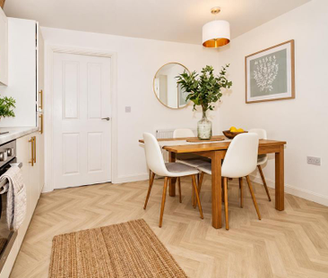 3 bedroom semi-detached house to rent - Photo 3