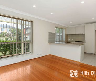 Lovely Townhouse with access to sparkling inground pool. - Photo 1