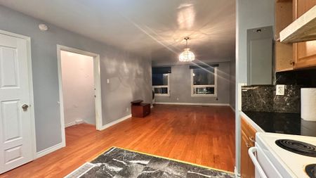 For Lease - 1171B Lakeshore Road, Mississauga, Ontario - Photo 3