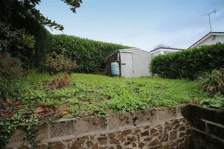 St. Andrews Close, Saltash, PL12 - Photo 2