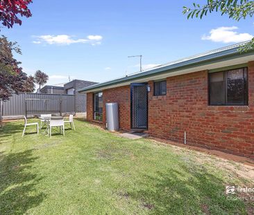 Easy Living in the Heart of Moama - Photo 6