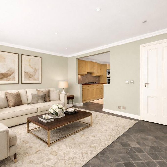 3 bedroom terraced house to rent - Photo 1