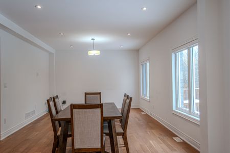 For Lease - 7171 Lionshead Avenue Unit# Main Level, Niagara Falls, Ontario - Photo 4